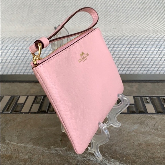 COACH Corner Zip Wristlet IM/Blossom - Picture 3 of 16